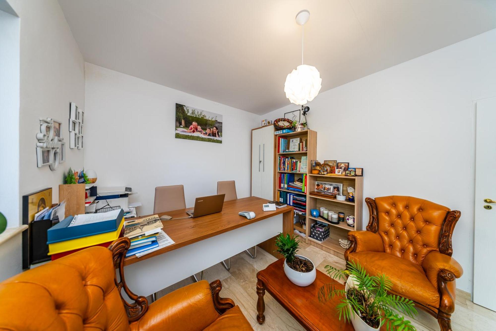 La Casa Blanca Appartement Vladimirescu Buitenkant foto