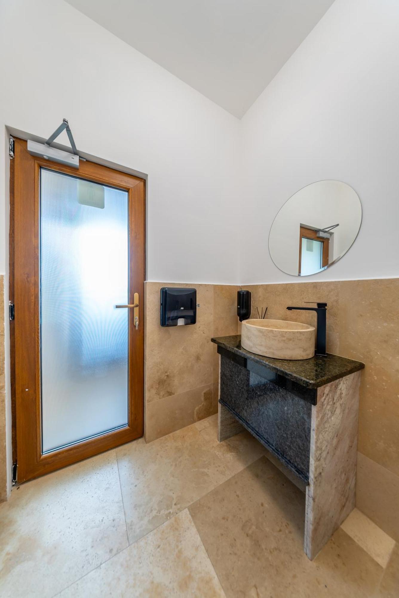 La Casa Blanca Appartement Vladimirescu Buitenkant foto
