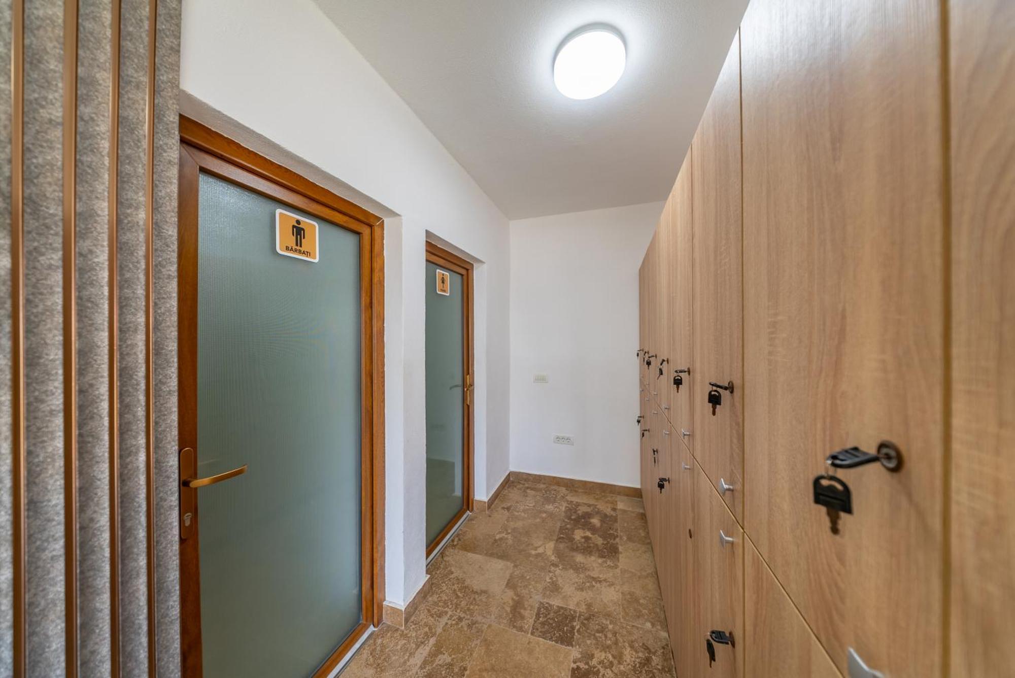 La Casa Blanca Appartement Vladimirescu Buitenkant foto