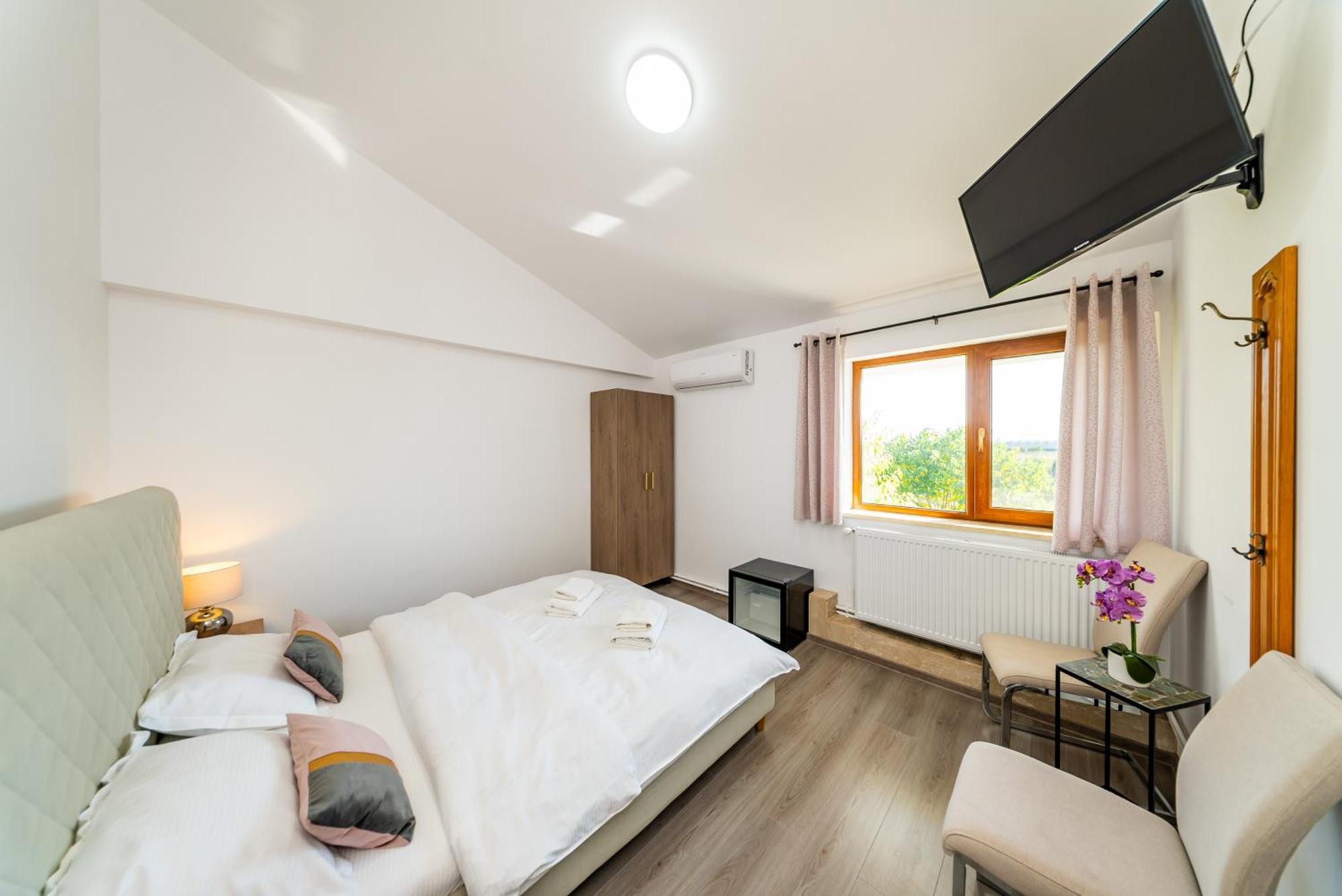 La Casa Blanca Appartement Vladimirescu Buitenkant foto
